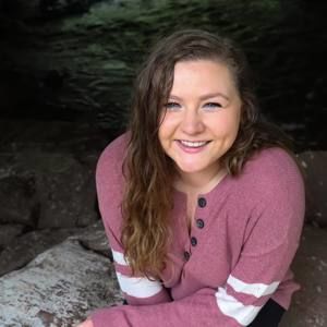 Meet your Posher, Britta